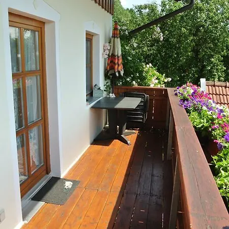 شقة Haus Am Waldrand - Augustin